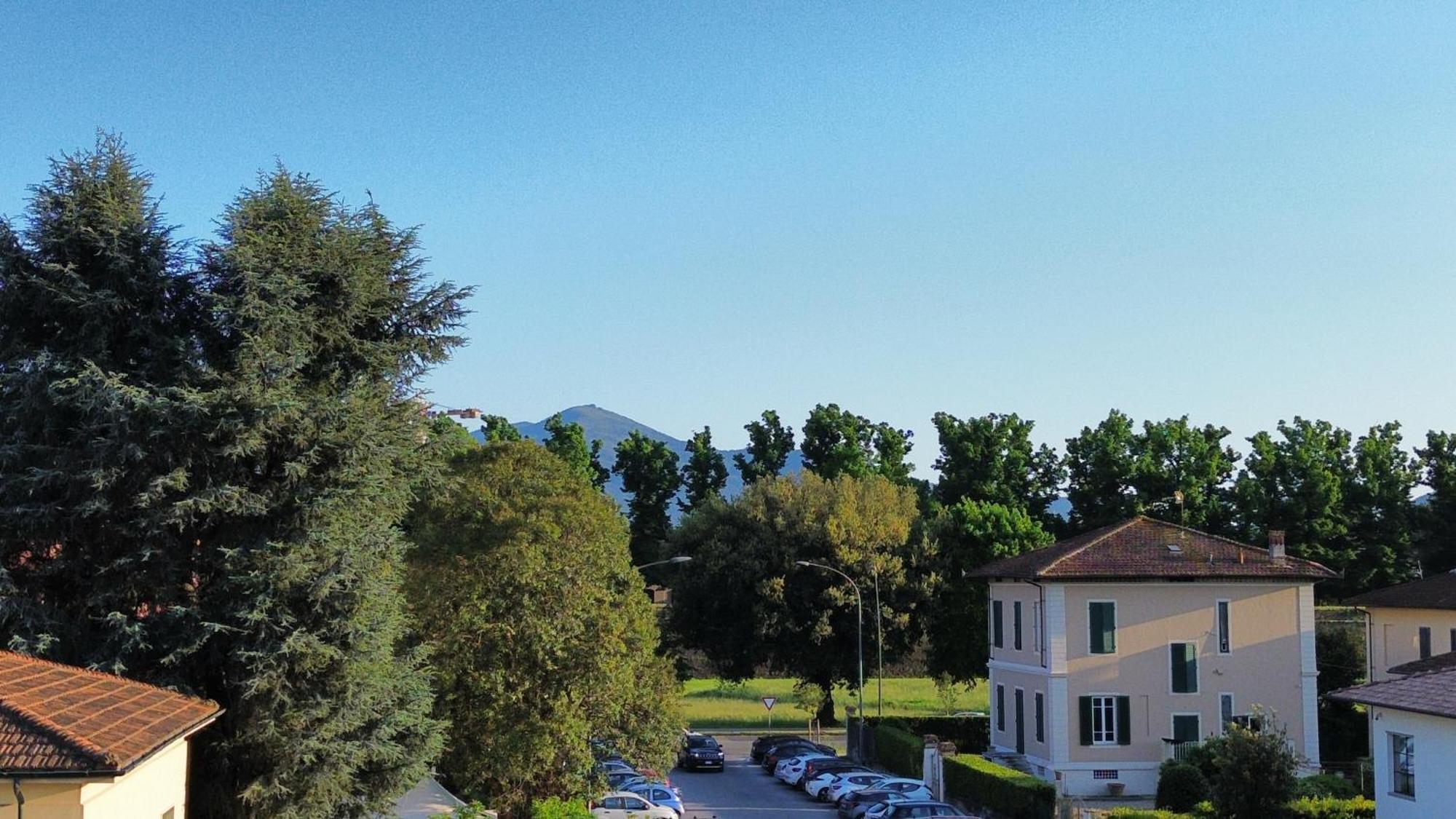 Villa Rosa Antica Lucca Exteriör bild